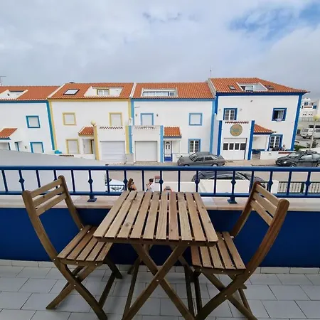 Be Surfhouse Гостевой дом