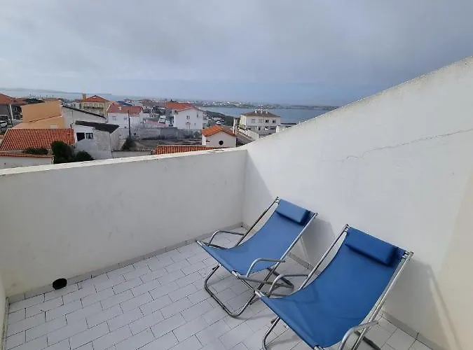 Be Surfhouse Gasthof Baleal